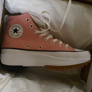 Brand New converse, never worn